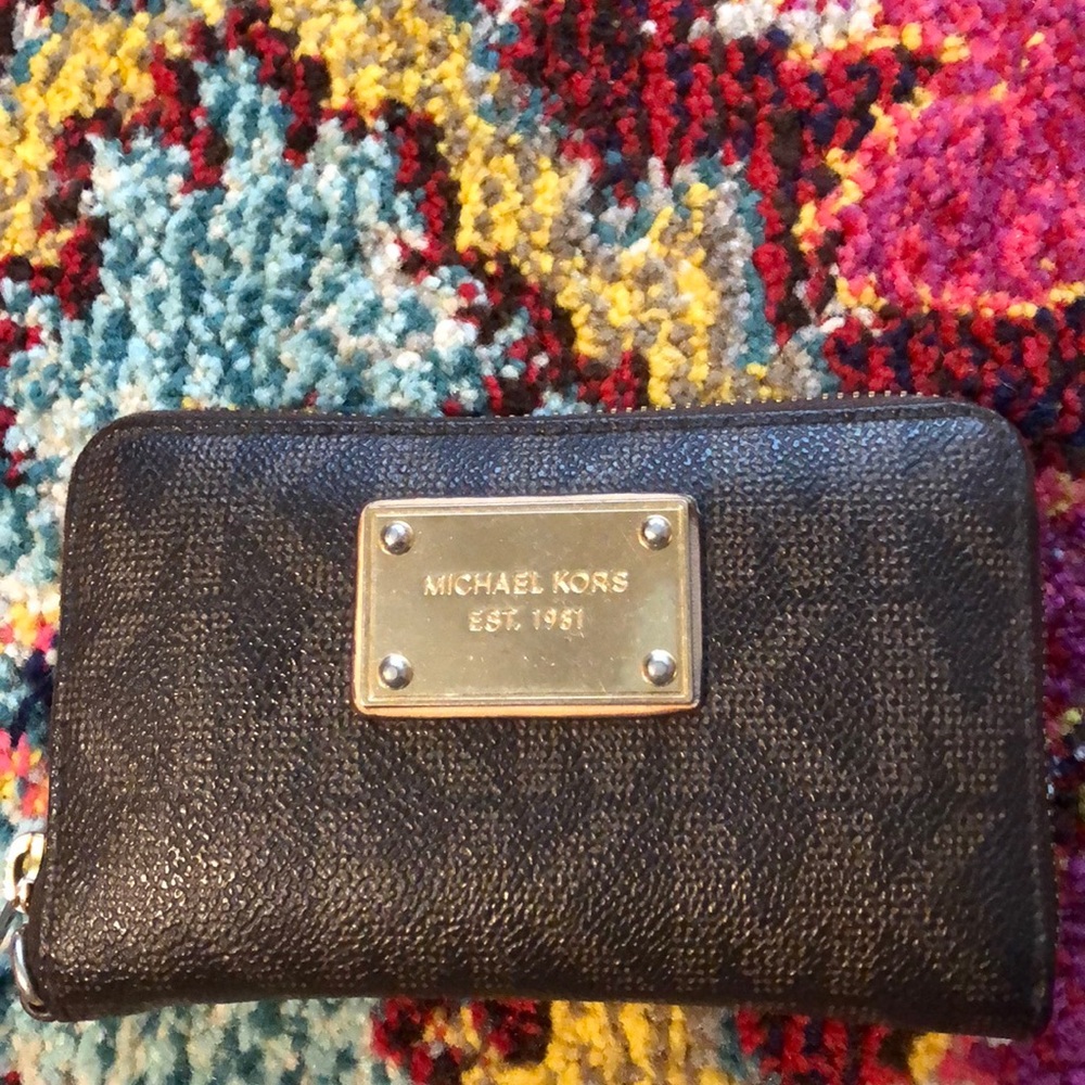 Michael Kors wallet